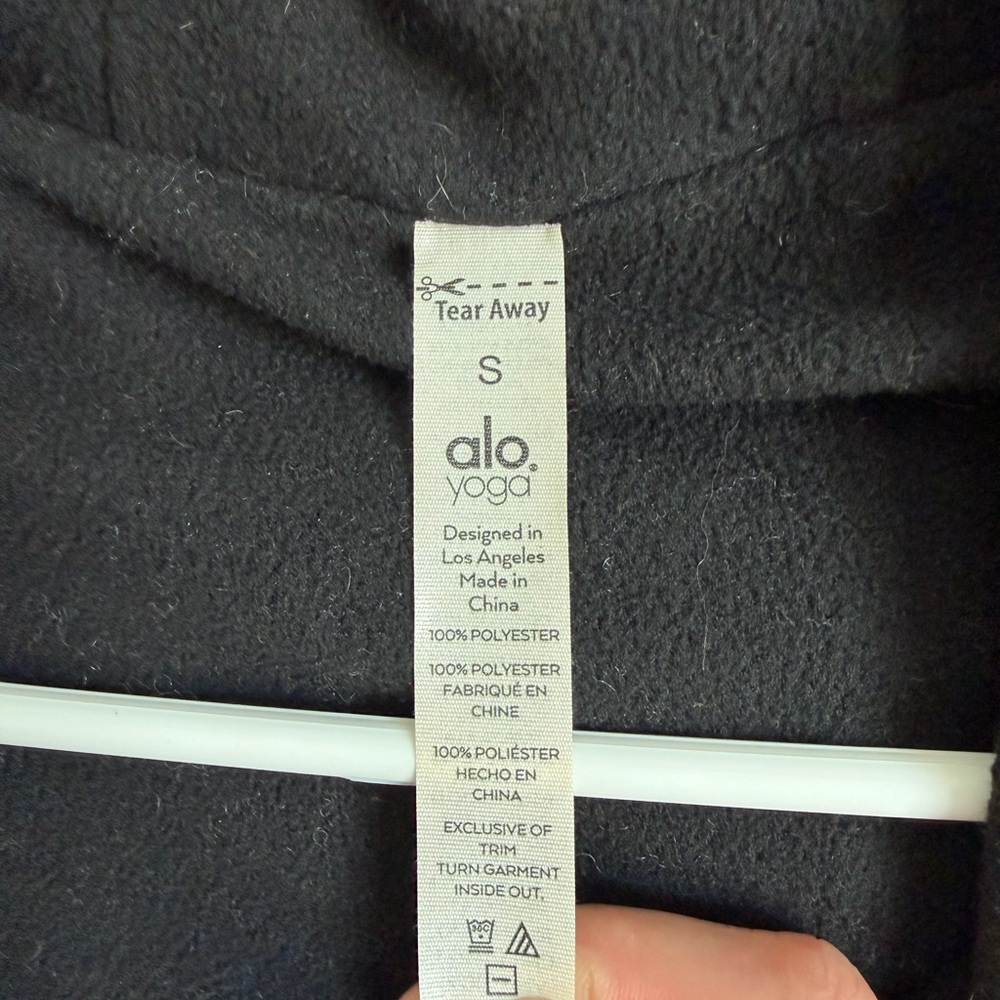 Alo Yoga Leigon Jacket - OVERSIZED - Picture 7 of 7